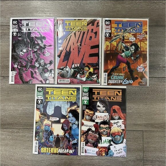 Teen Titans # 23 Metallic Foil Cover #24 #25 #26 #27 DC Universe VG - Picture 1 of 6